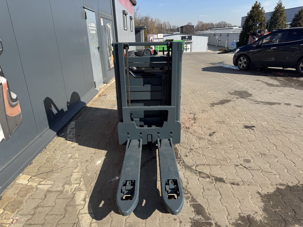 Paleciak elektryczny Linde D 12 sp 2020 r 1200 kg 170 cm wózek rydwan
