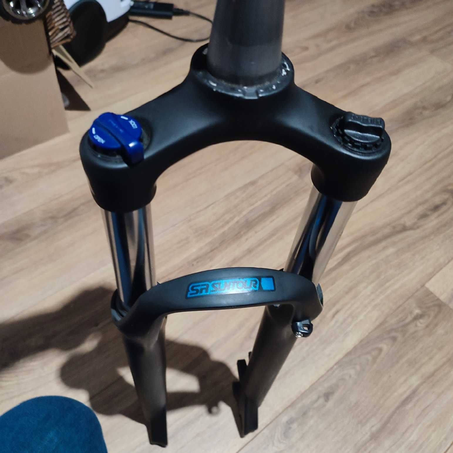 Amortyzator Suntour XCM 120 Koło 29"