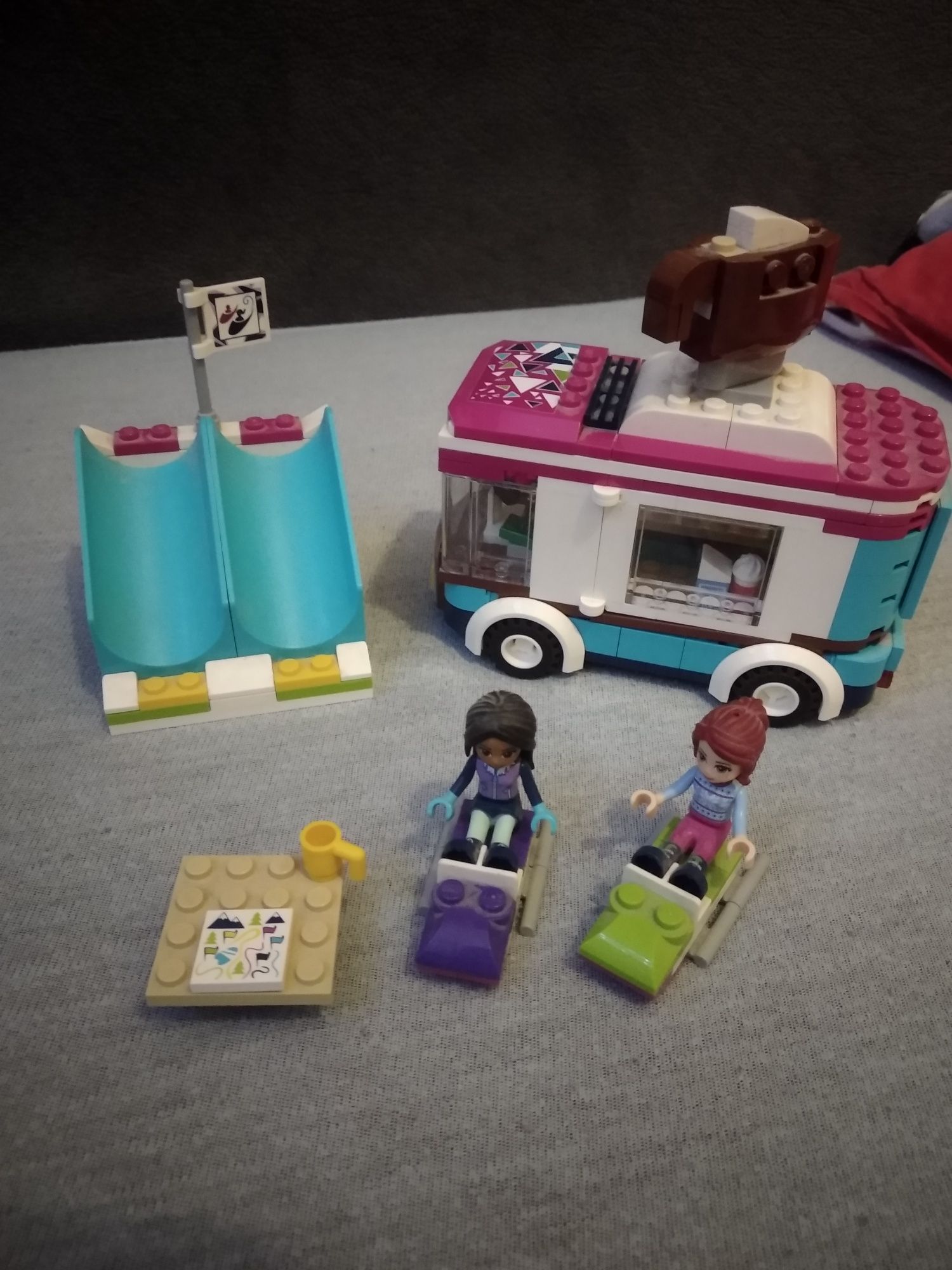 Klocki LEGO friends furgonetka z gorącą czekoladą