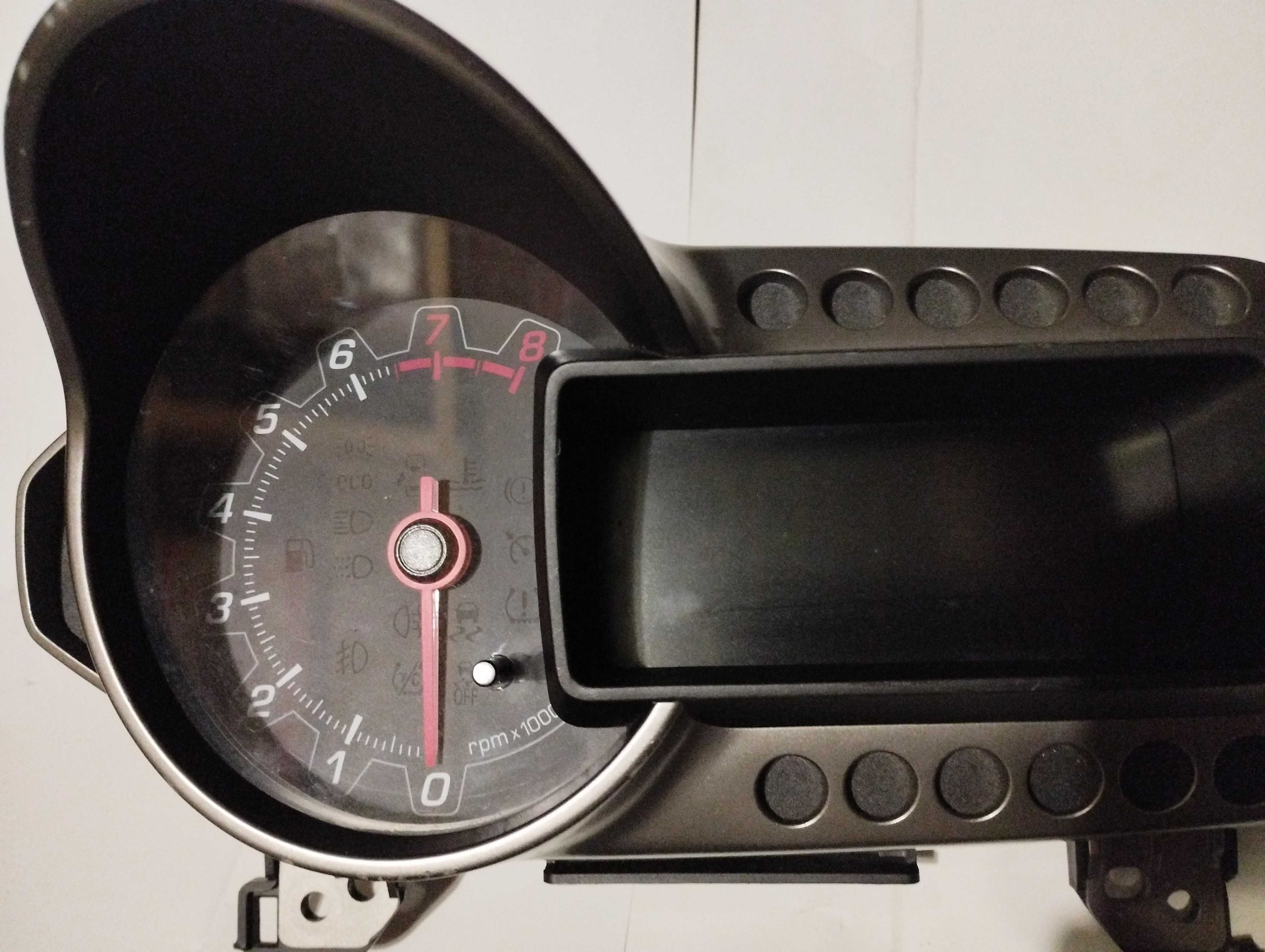 Панель приборов спідометр chevrolet aveo t300  vcdi оригінал
