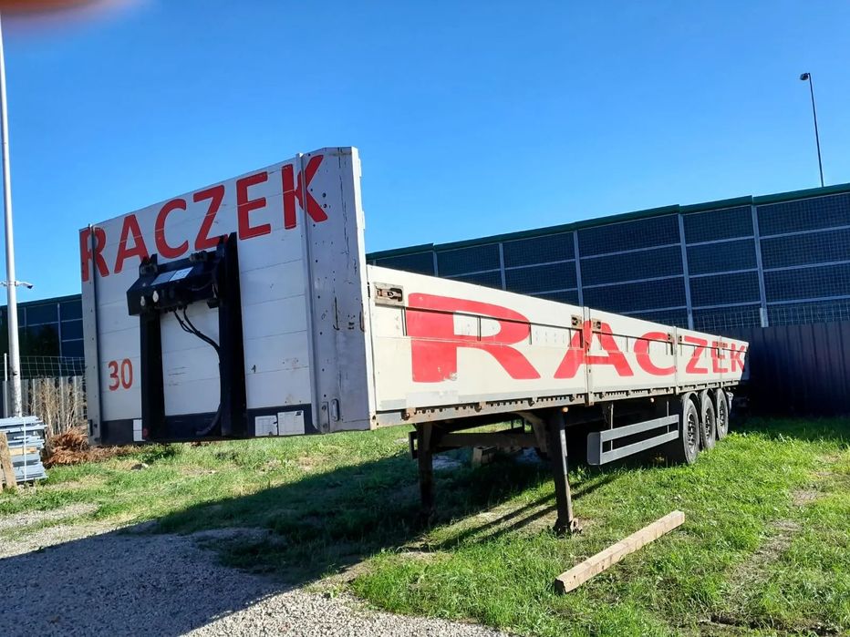 Schwarzmuller  Naczepa burtowa Schwarzmuller stan bardzo dobry