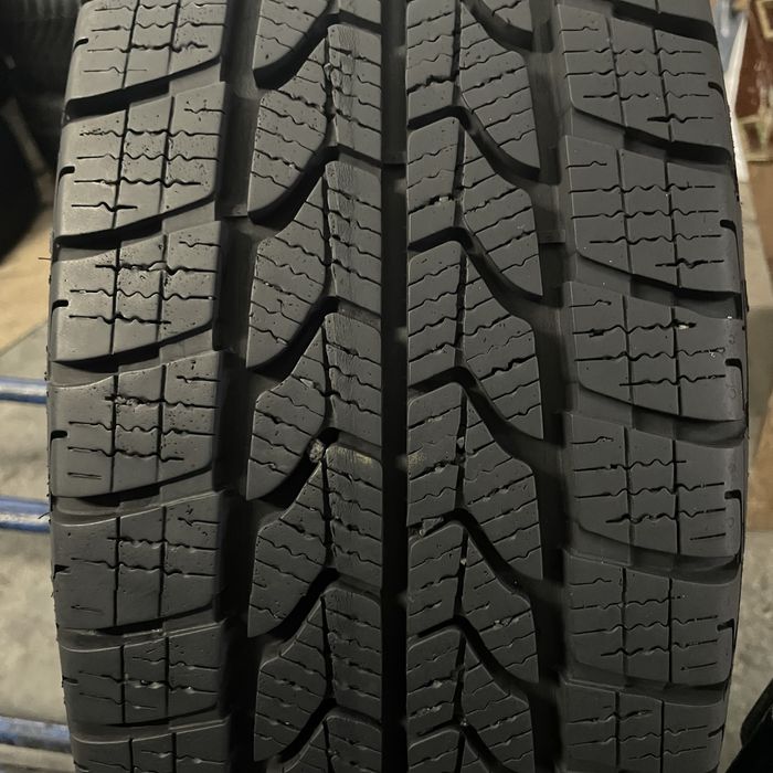 Шина 215/65/16с - 1шт Goodyear UltraGrip Cargo