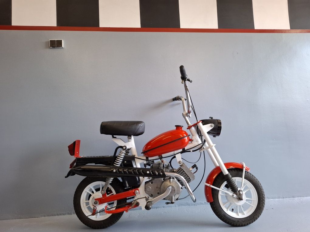 Motorynka M2 1981r.super Prezent