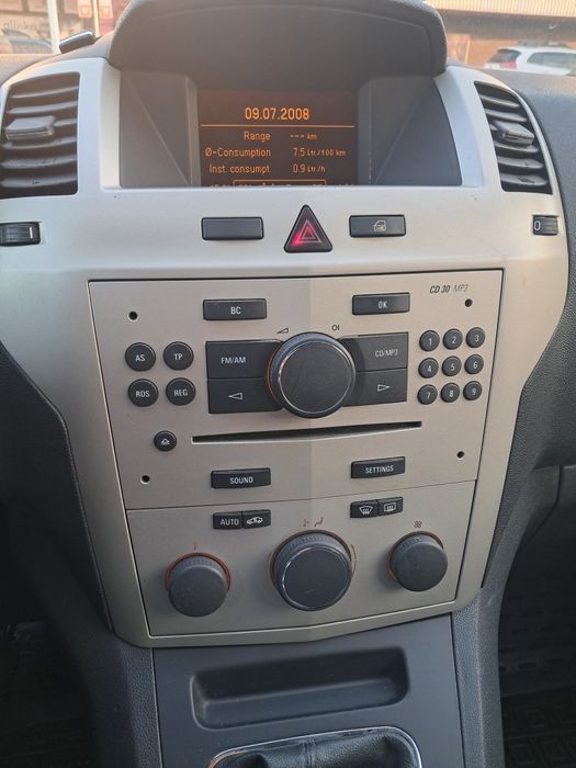 Opel zafira b 1,9
