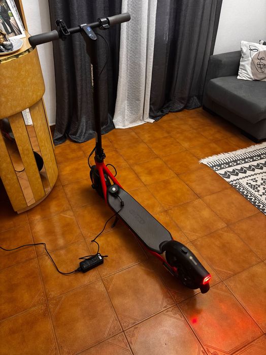 Trotinete Ninebot Kickscooter D28C