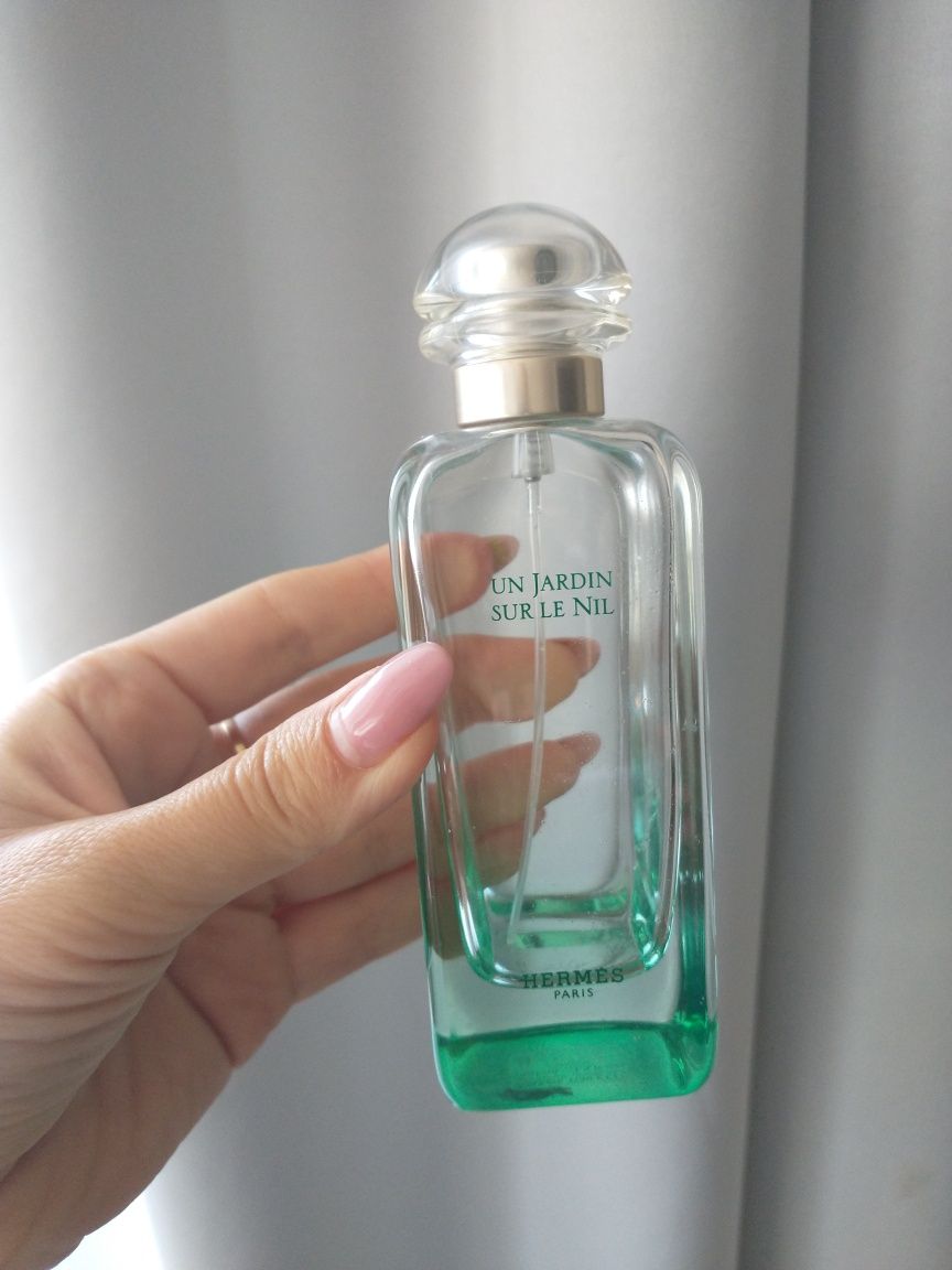 Pusty flakon po perfumach Hermès un jardins sur Le Nil 100 ml