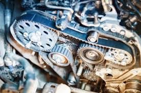 СТО займаеться ремонтом двигунів та заміною грм ременів.