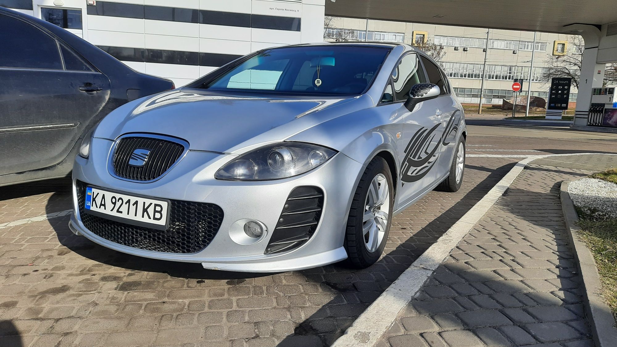 Продам автомобіль seat leon 1,9 tdi