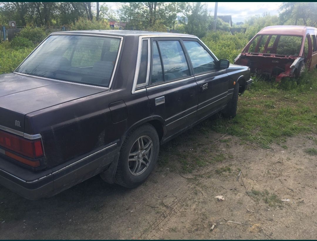 Кузов Nissan laurel c32. Мотор 2.4 повний інжектор