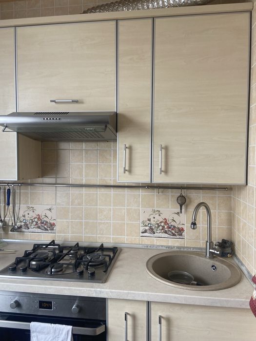 Сдам 2-кв на Холодной горе.