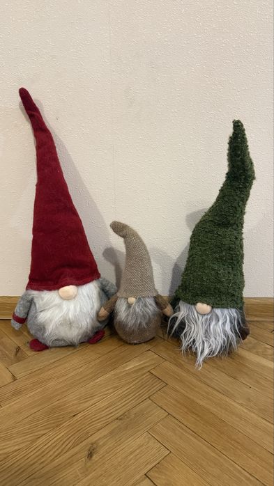 Гноми новорічний з юска