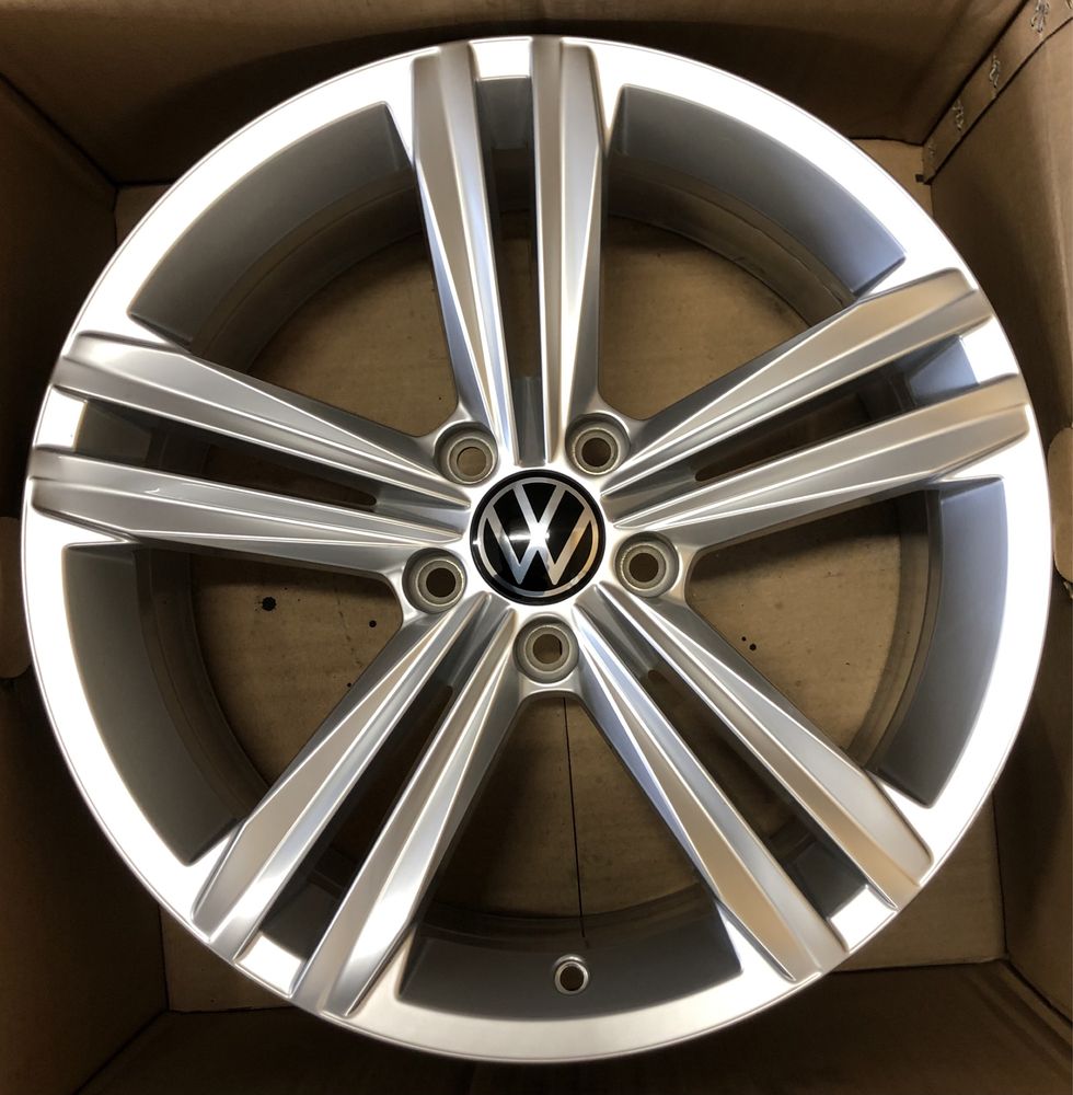 Alufelgi 18 VW Passat Golf Tiguan Caddy Touran 5x112 R Line Felgi