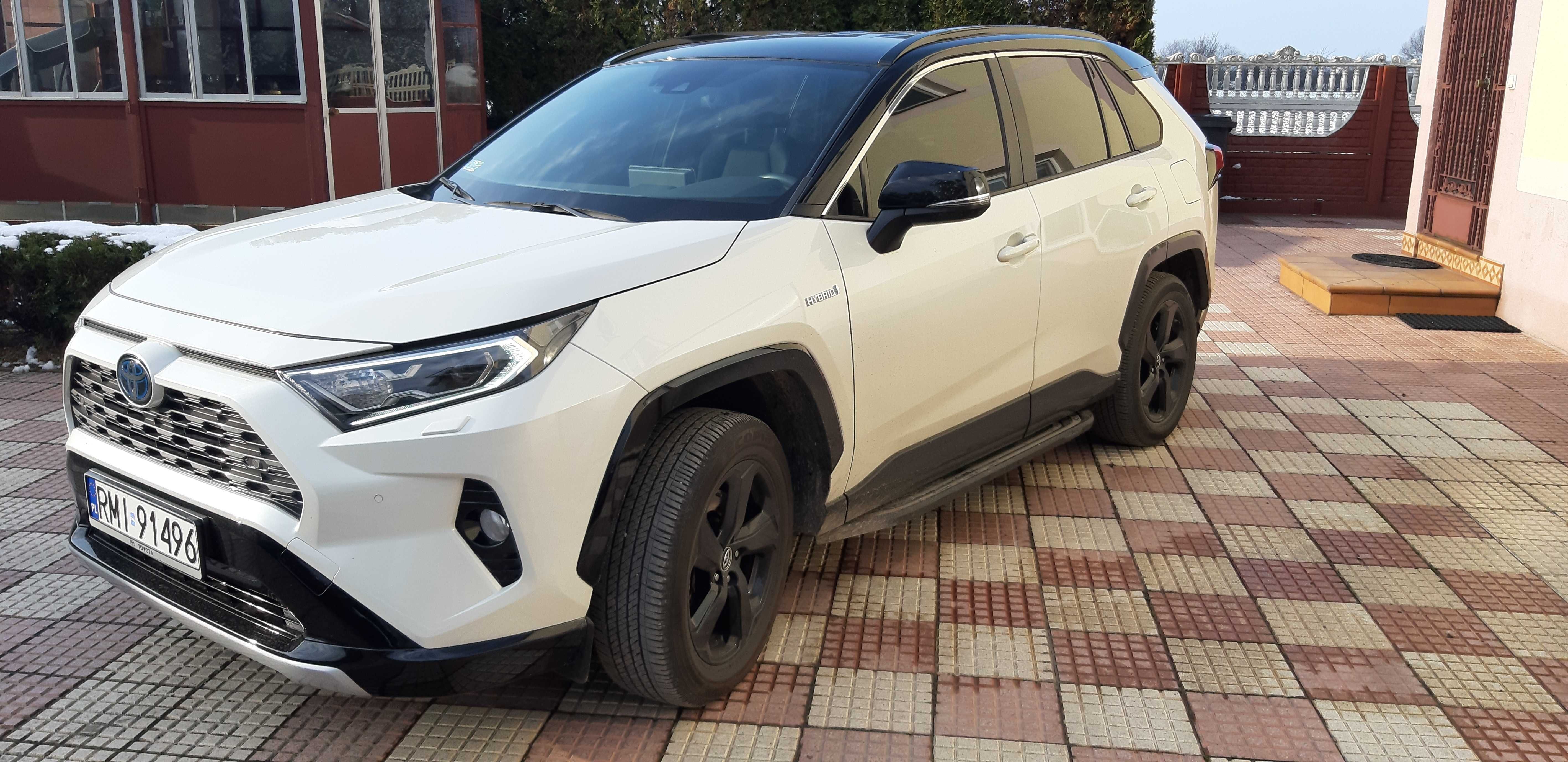 Toyota RAV4 Selection Hybrid