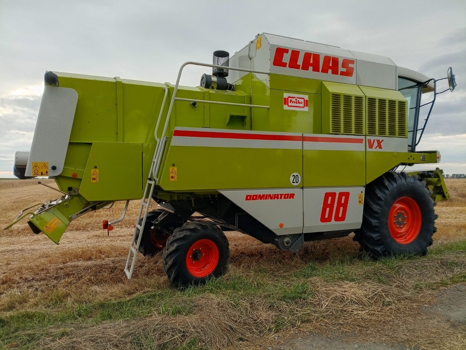 Kombajn zbóż Claas Dominator 88VX 88 VX Maxi