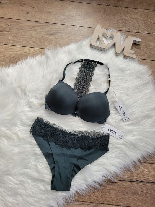 Komplet bielizny Esotiq biustonosz 65D majtki s