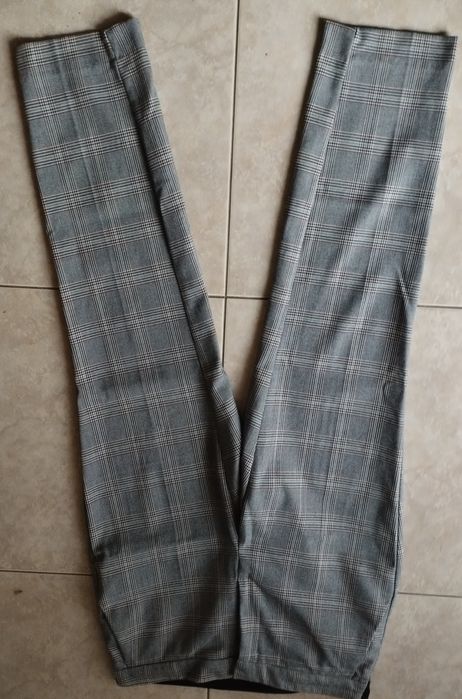 Calça senhora xadrez Zara - L