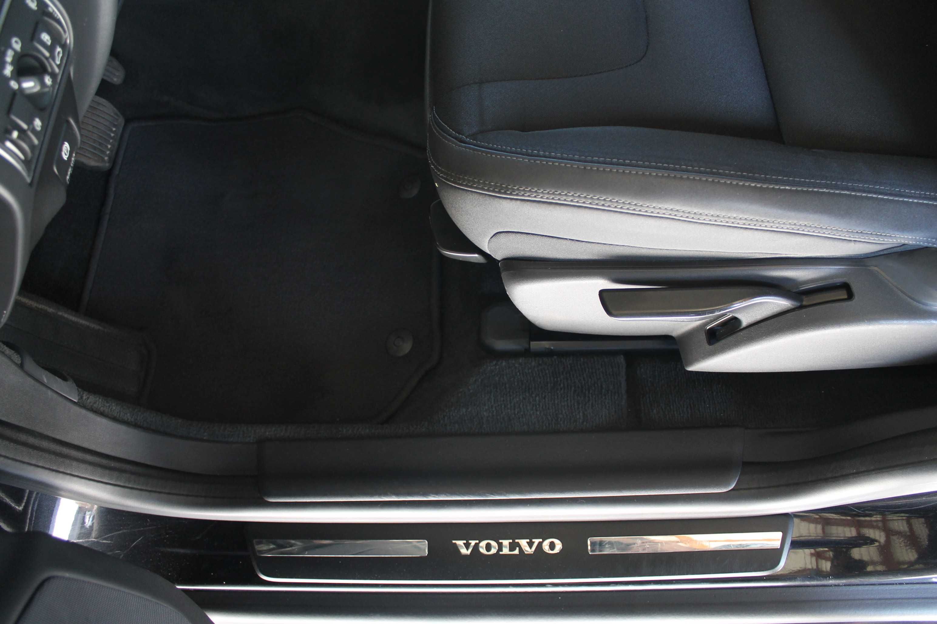 Sprzedam Volvo XC 60 lub zamienię na samochód 7-osobowy