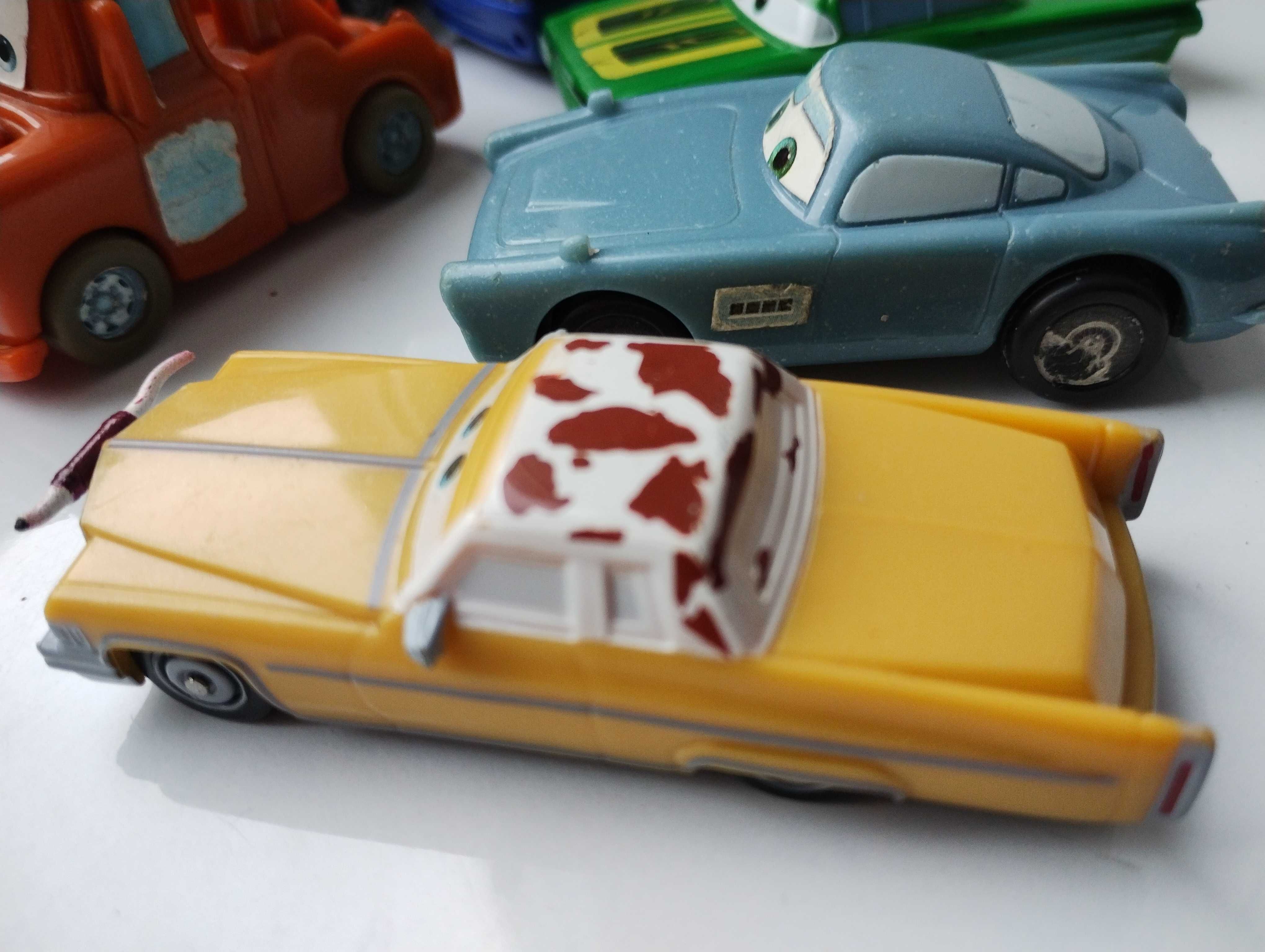 10x Auta Cars Zygzak McQueen Pixar Disney