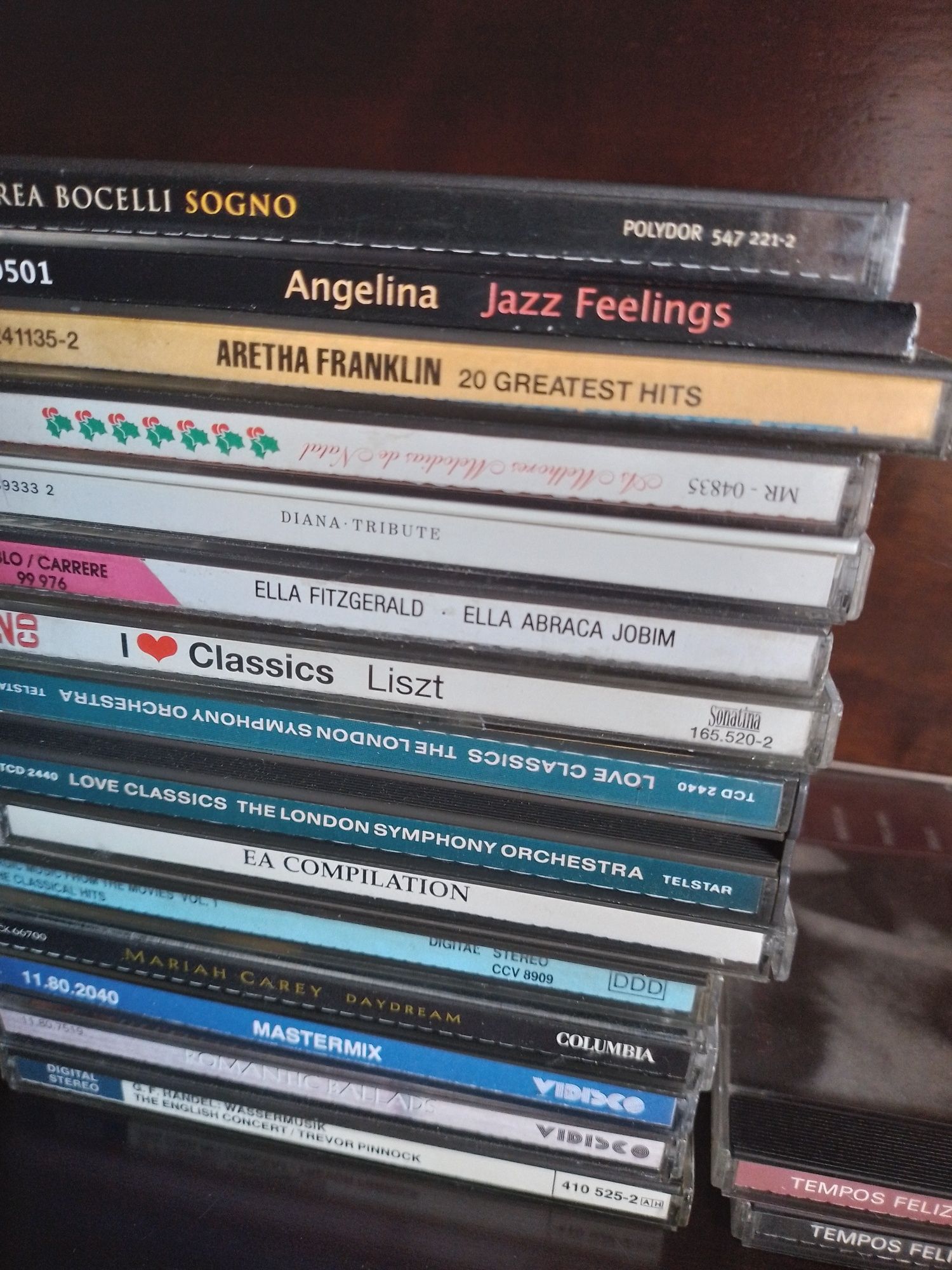 Vendo cds musica internacional