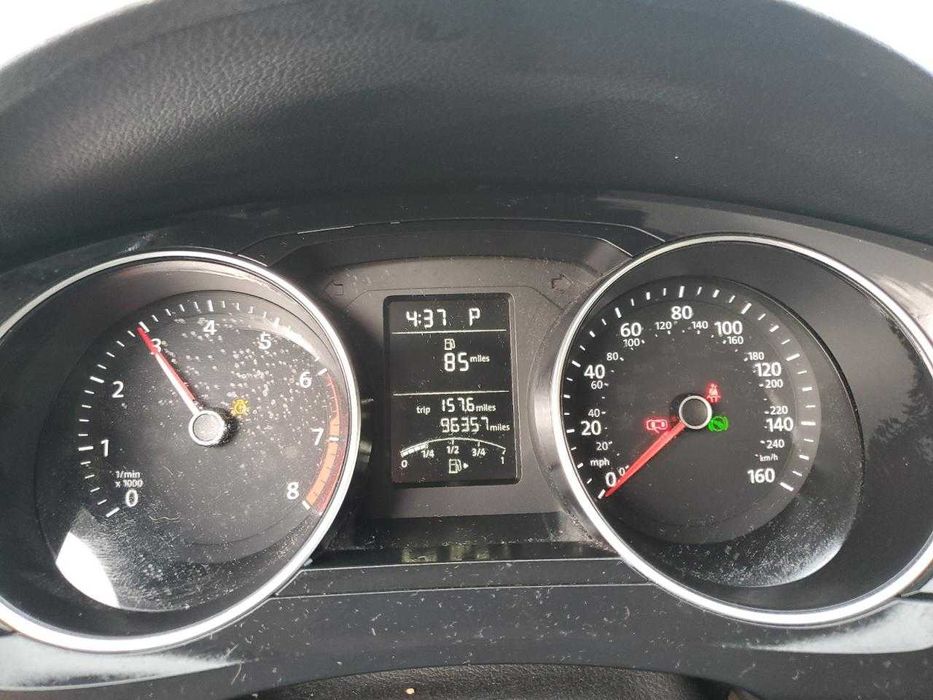 Volkswagen Jetta SE (2014)