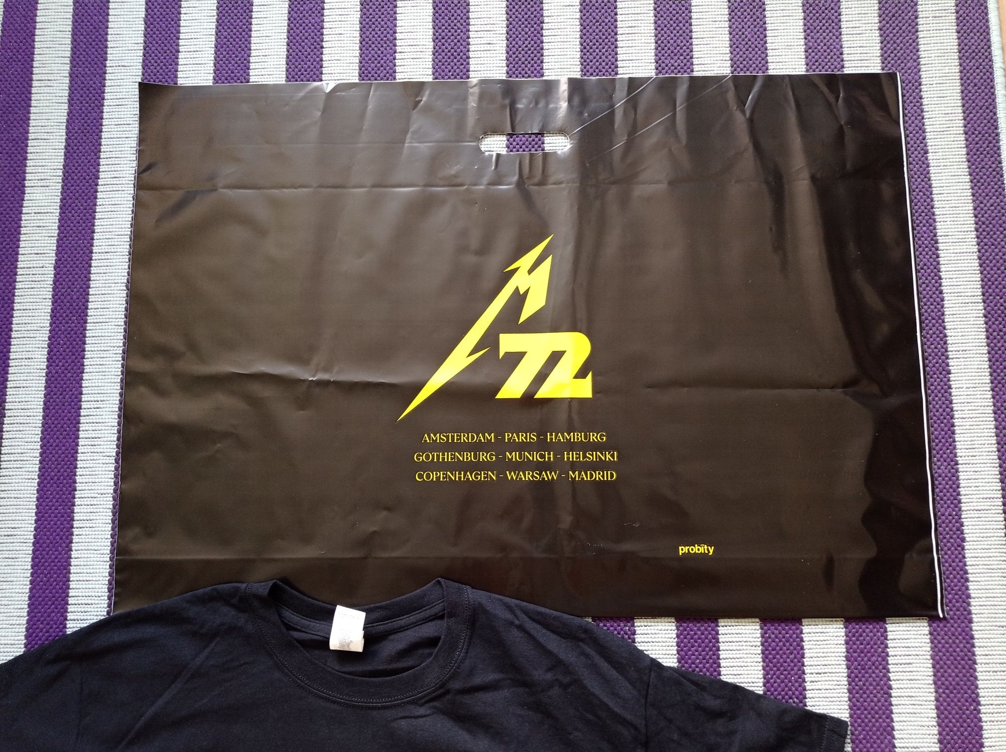 Oryginalna koszulka t-shirt METALLICA z oficjalnego sklepu za 1/3 ceny