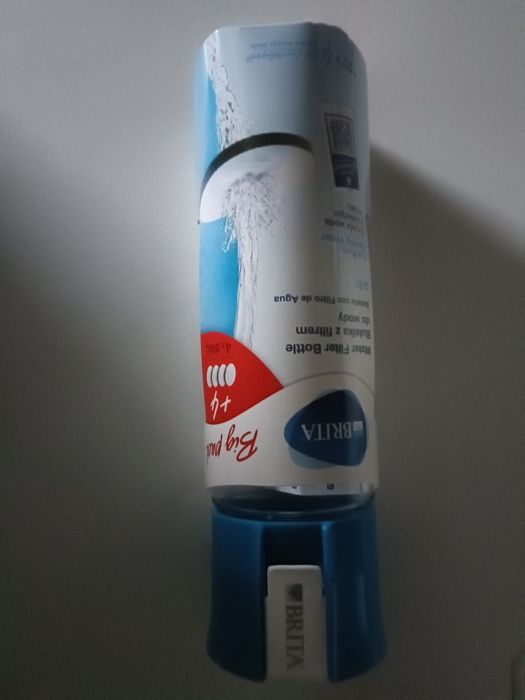 Sprzedam nowa  butelkę filtrująca Brita duży zestaw z 4 tabletkami Tan