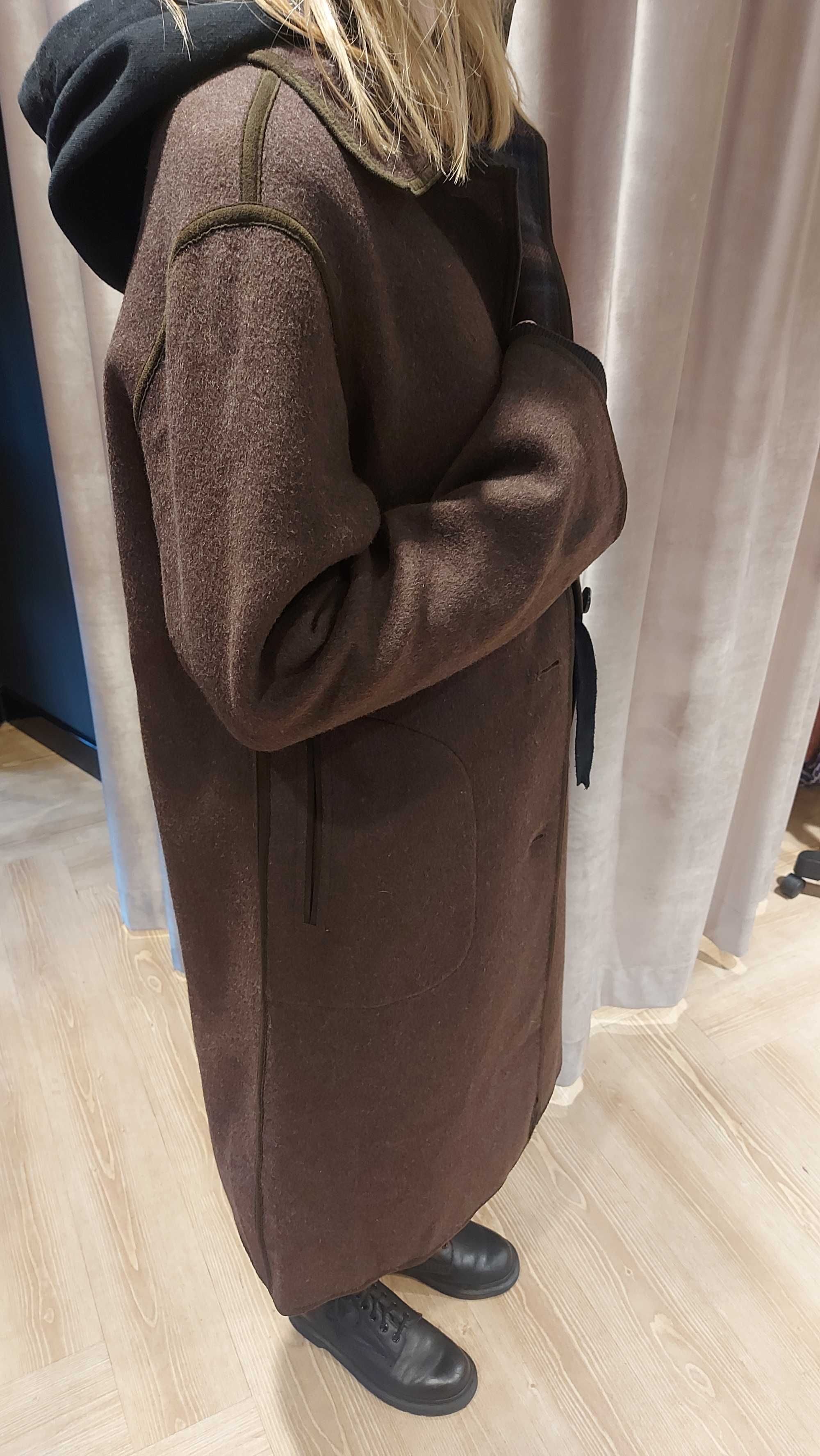 Dwustronny brązowy płaszcz wełna 70% szlafrokowy oversize r.S