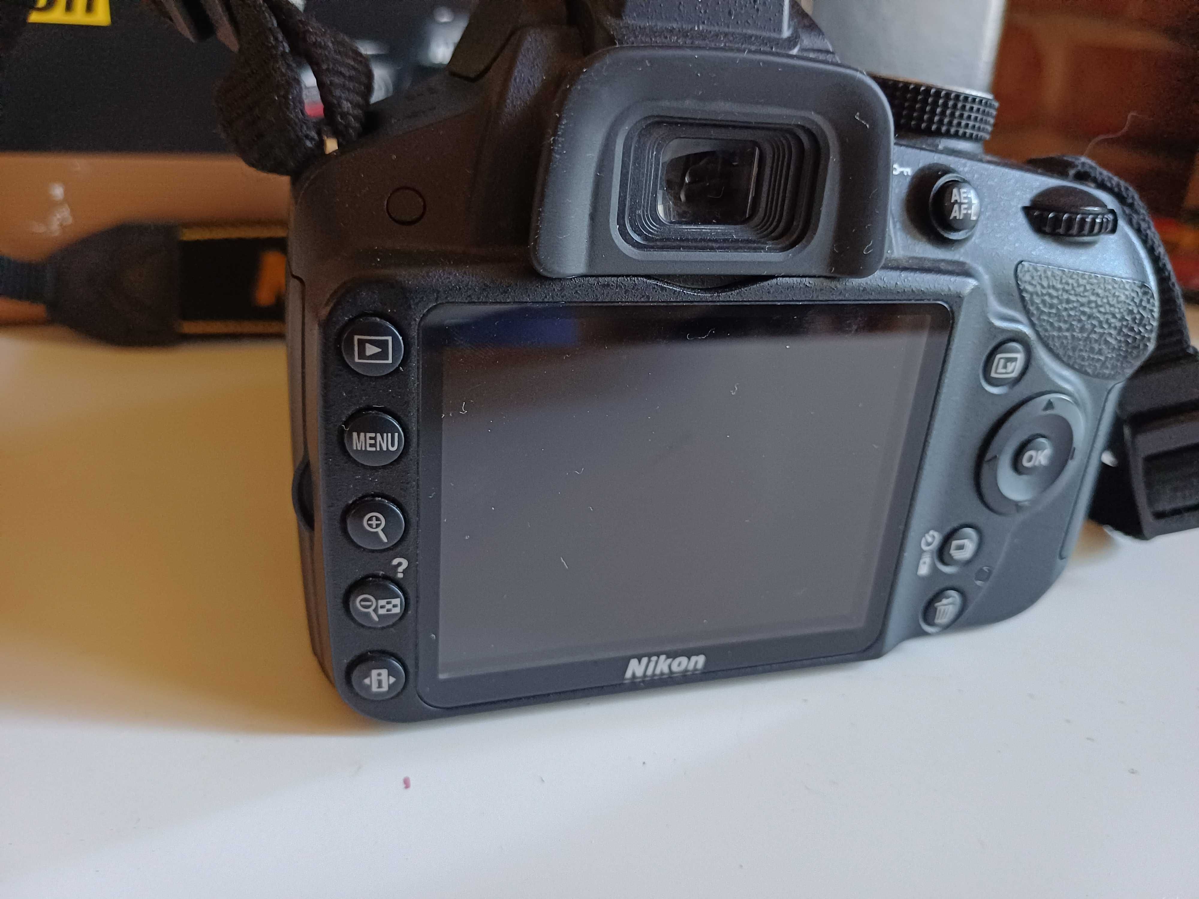 Nikon D3200 plus Torba, STATYW