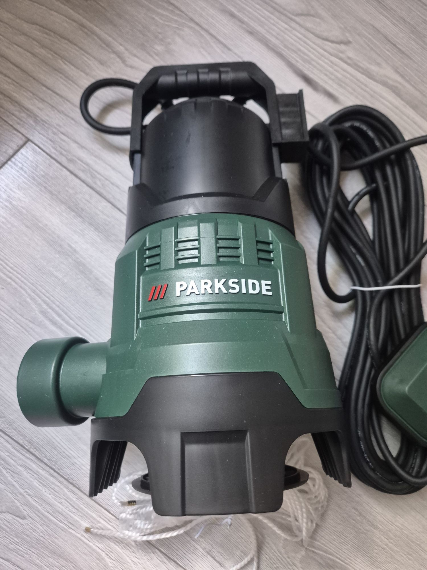 NOWA Pompa zatapialna Parkside PTPS 400 A1