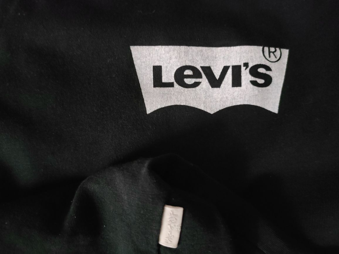 świetny t-shirt LEVI'S jak nowy M/L