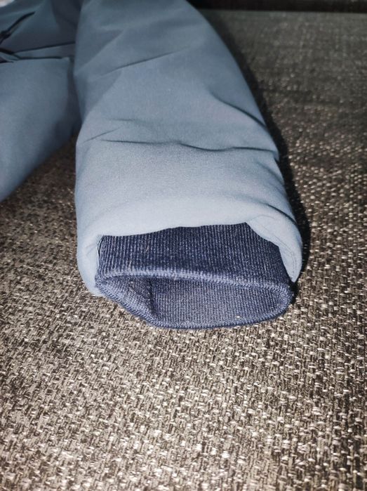 Casaco capucho tamanho 8 anos