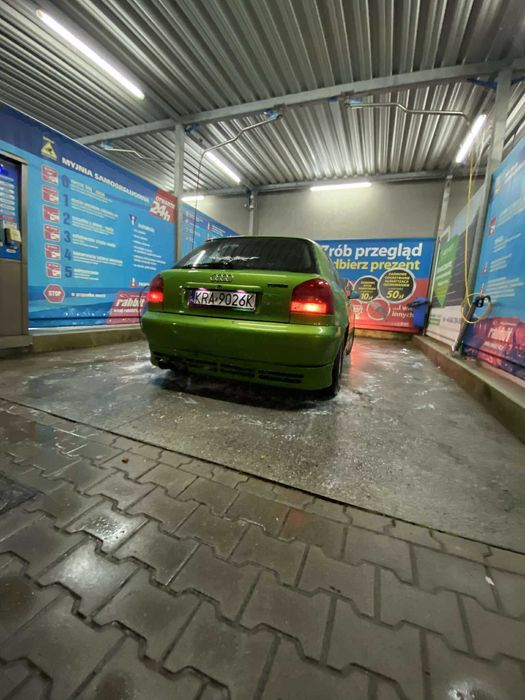 sprzedam audi a3 8l 1.8t 200km