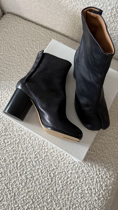 Ботильйони Tabі Maison Margiela оринінал