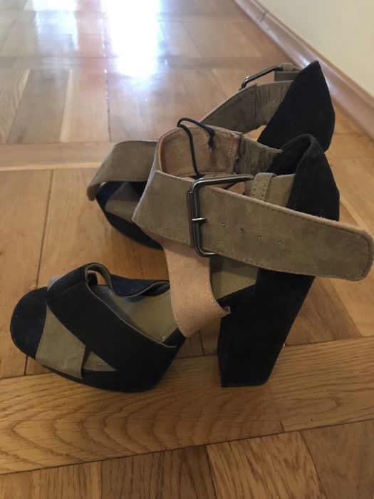 Buty sandałki na wysokim obcasie nowe 38