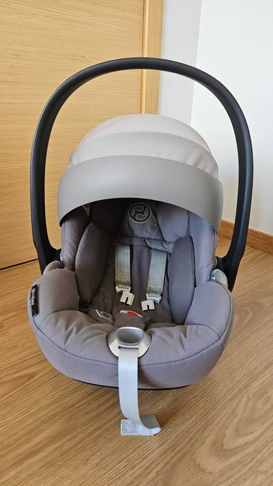 Ovo Cybex Cloud Z i-Size + carrinho + cadeira