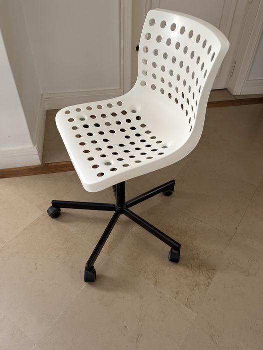 Cadeira Ikea Sporren com base giratória