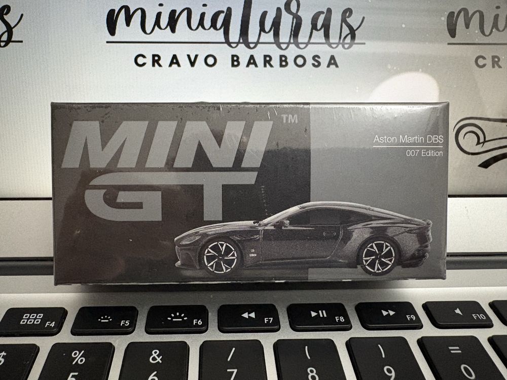 Várias Miniaturas 1/64 Mini GT