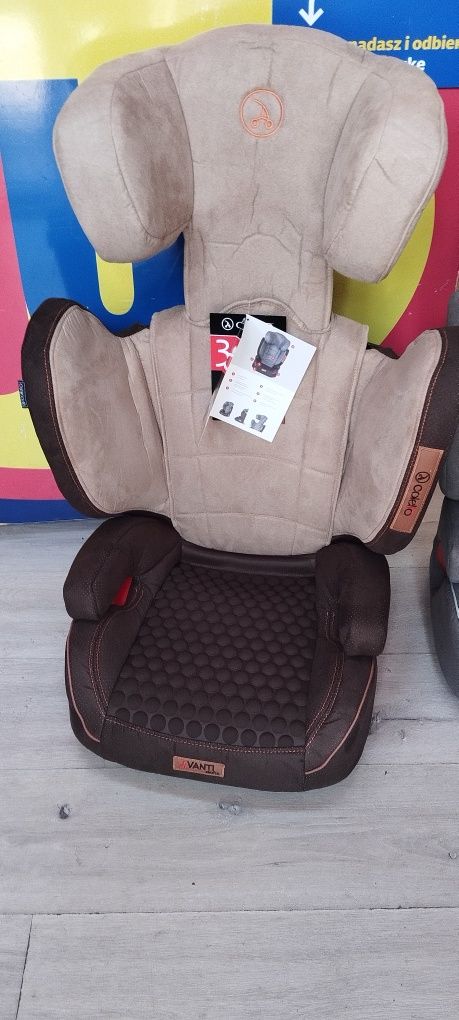 Nowy fotelik samochodowy ISOFIX 15-36 kg