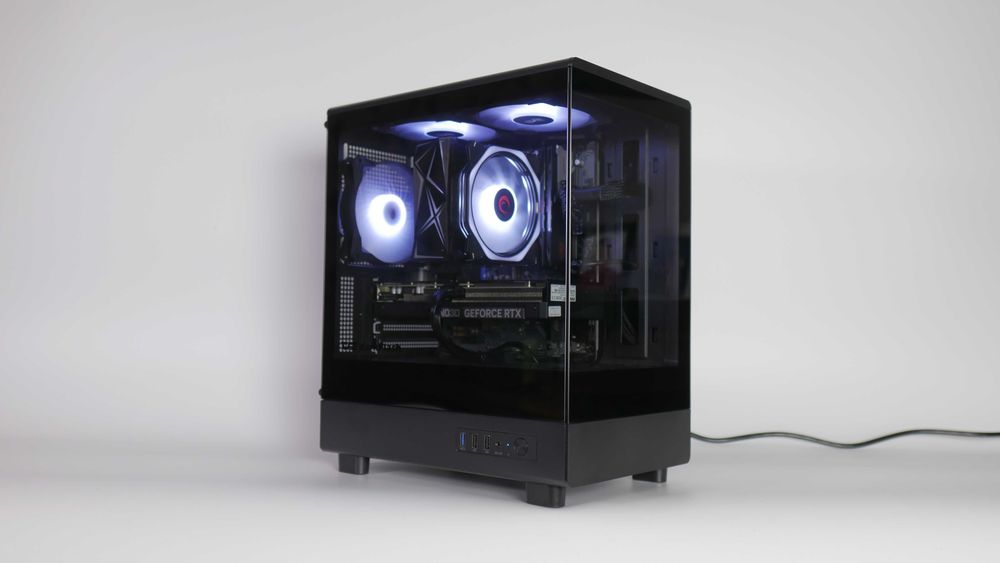 Komputer Ryzen 5 8400f / RTX 5060 / 32GB DDR5 / 1TB gamingowy FV