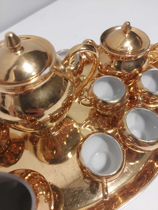 Złocony serwis dla lalek Ćmielów