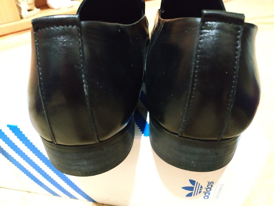 Стильные мужские туфли