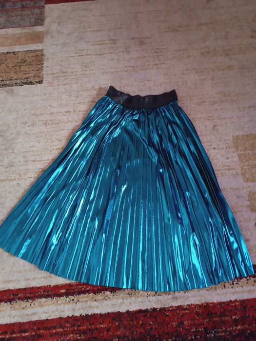 Saia azul comprida