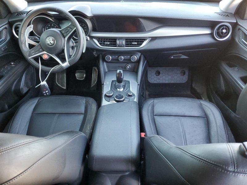 Разборка Alfa Romeo Stelvio бензин дизель.Шрот Розборка стелвио