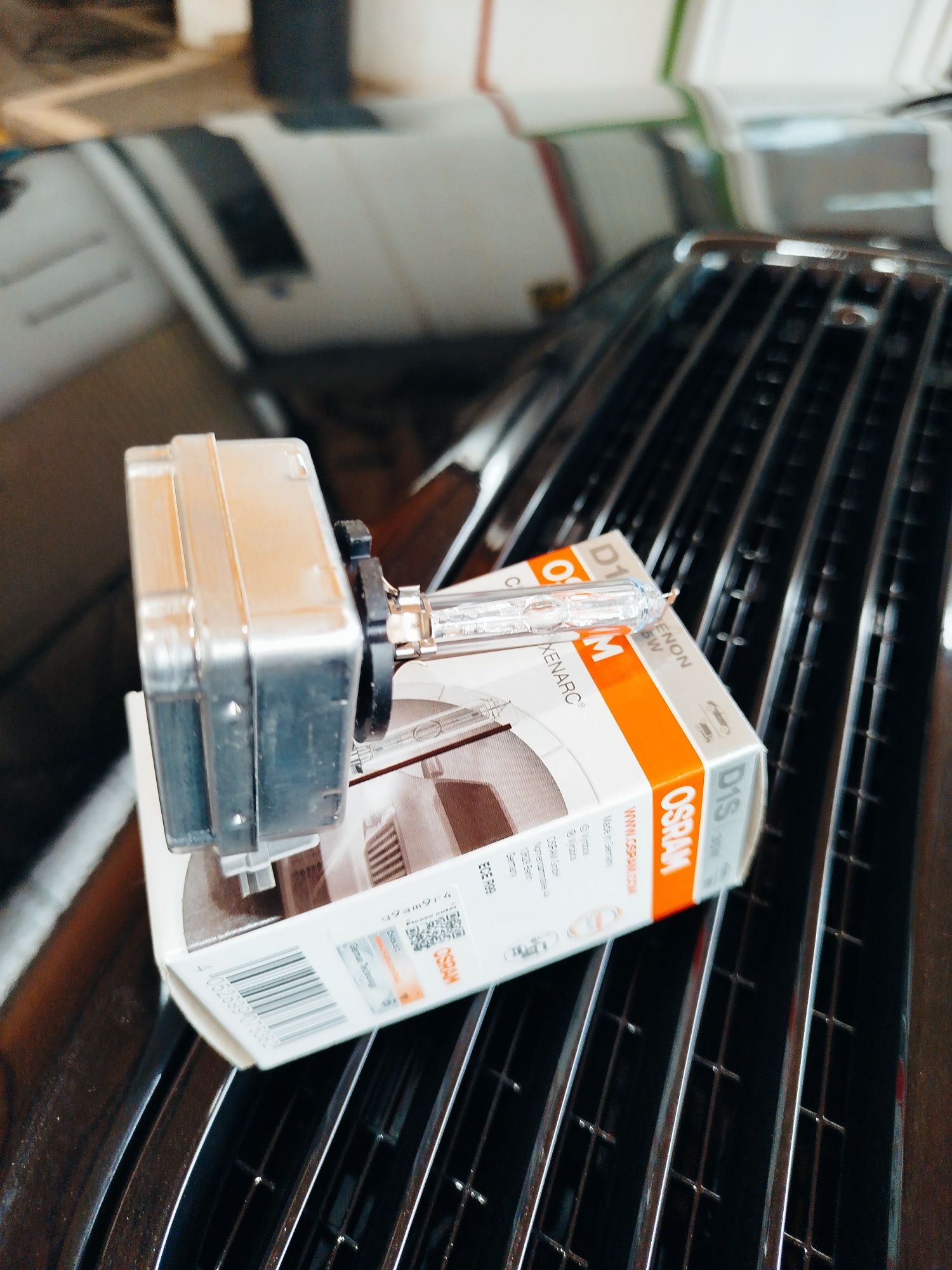 Lâmpada Xenon D 1 S Nova OSRAM 60