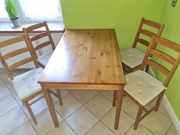 Zestaw stół i 4 krzesła Ikea