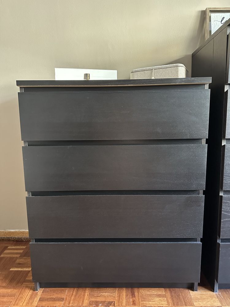 Cómoda MALM IKEA 4 gavetas preto/castanho