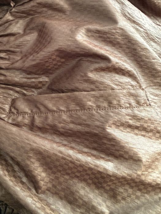 Gabardine de mulher castanha