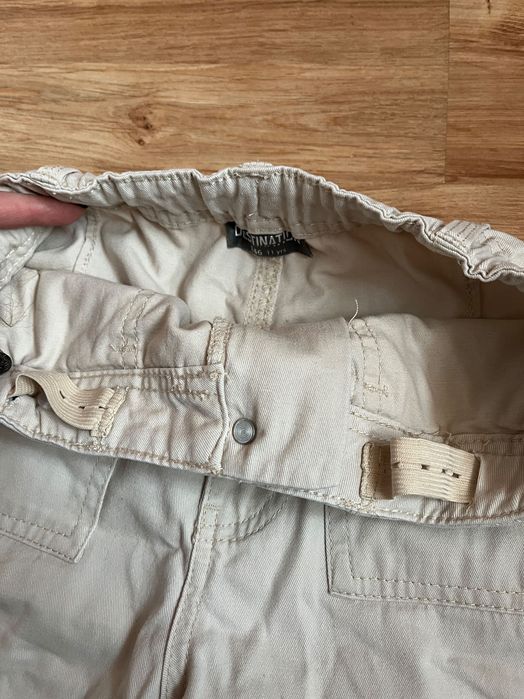 Beżowe bojówki 146