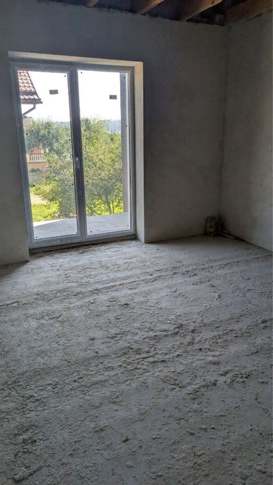 Продаж зданого таунхауса