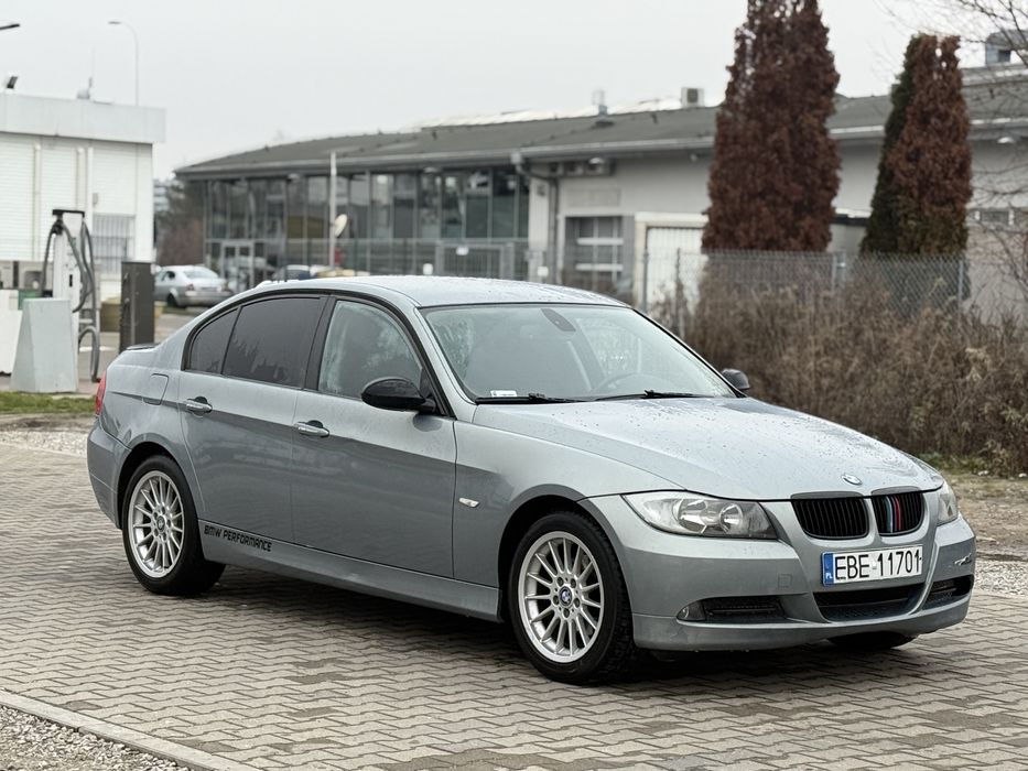 Bmw e90 2.0 Beznyna! / dobrym stanie!!